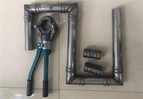 松江承台冷却管